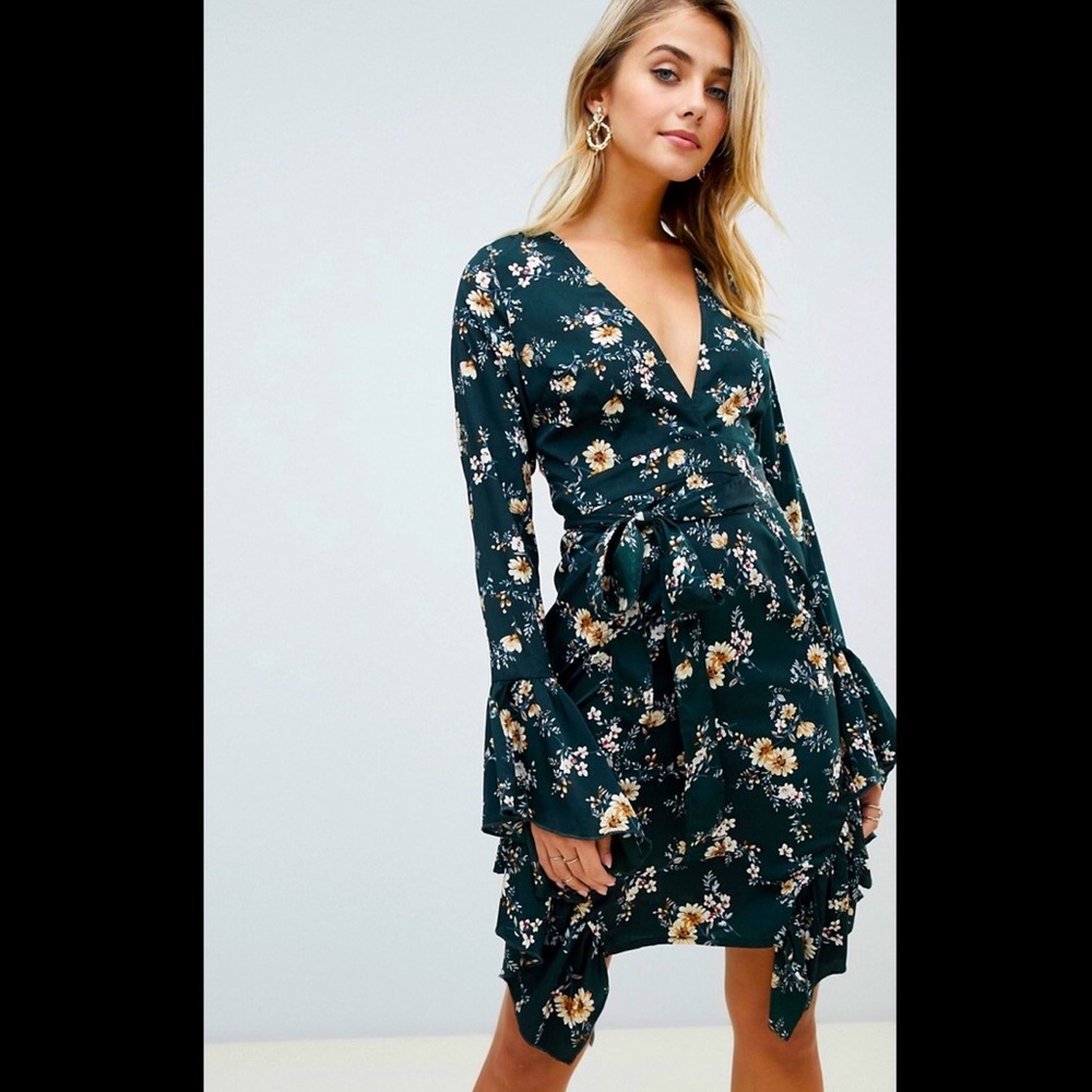 NWT ASOS Pretty Little Thing Wrap Ruffle Dress